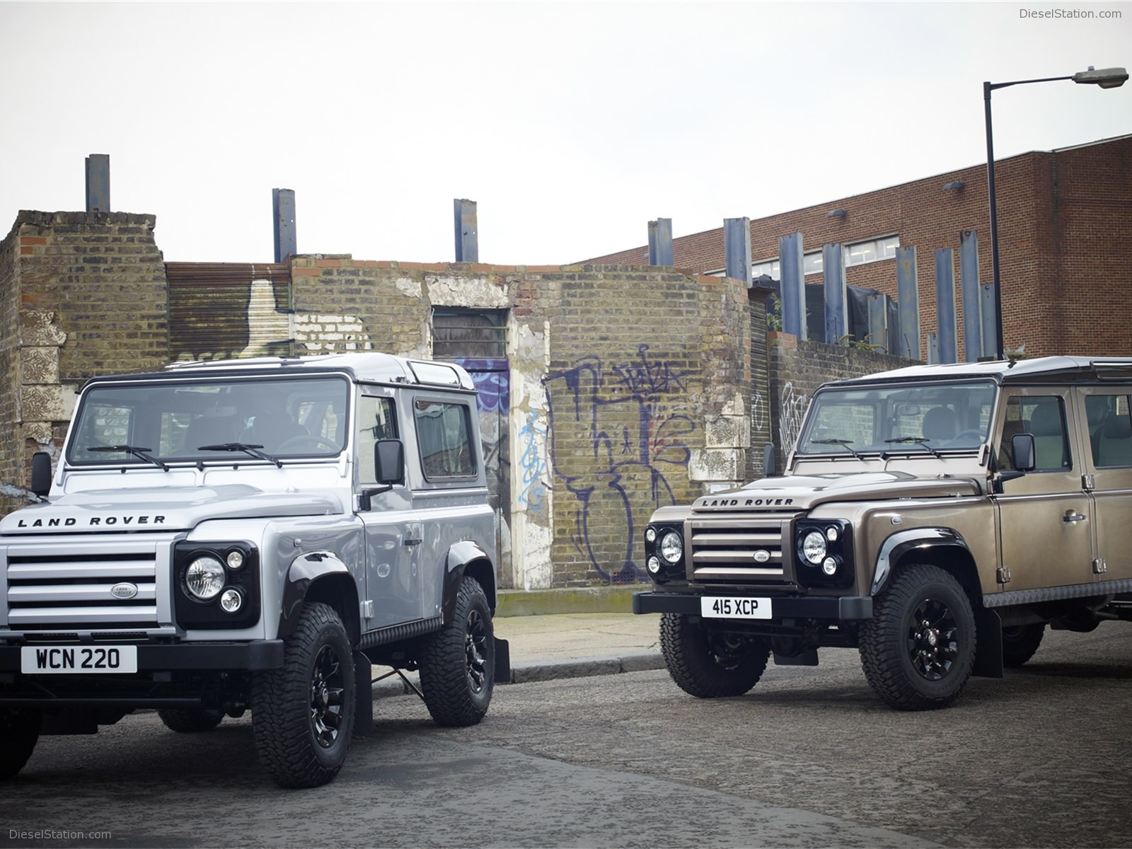 Land Rover Defender X-Tech 2011